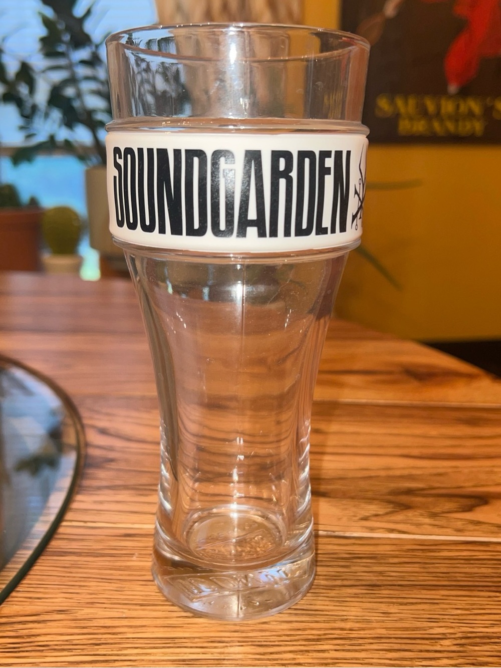 Soundgarden Slap Band Single Pint Glassware White Band/Black Letters